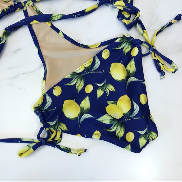 One piece lemon print bathing suit - Picture 3 of 3